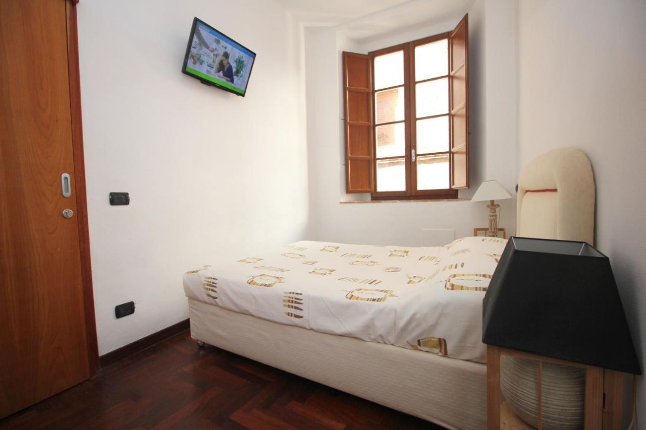 Logge Del Papa Apartment Siena Eksteriør billede